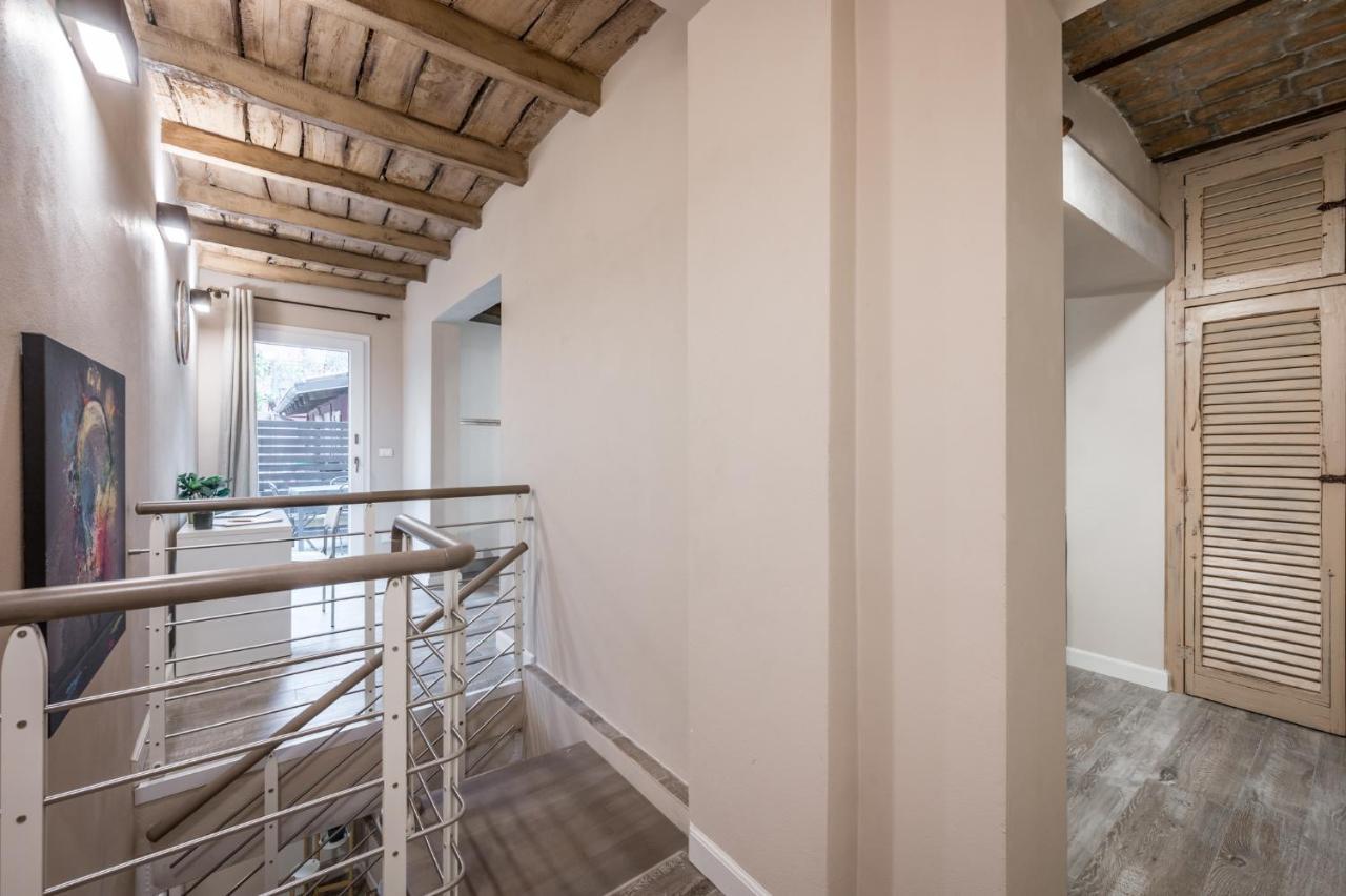 Broccaindosso Wood Apartments 5* Bologna Buitenkant foto