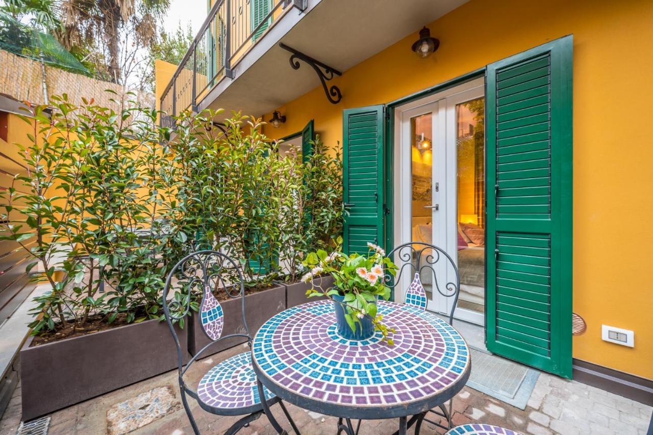 Broccaindosso Wood Apartments 5* Bologna Buitenkant foto