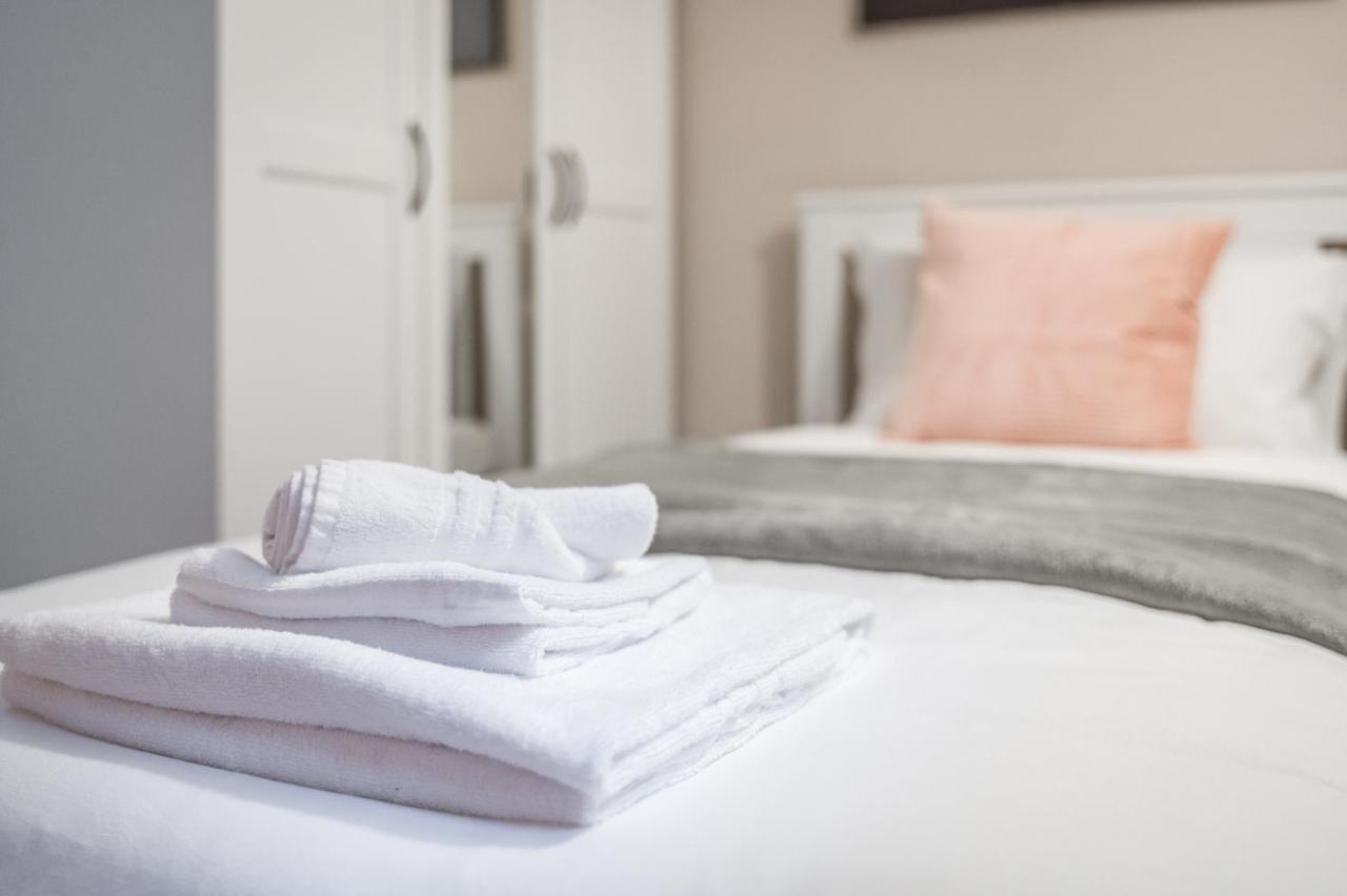 Broccaindosso Wood Apartments 5* Bologna Buitenkant foto