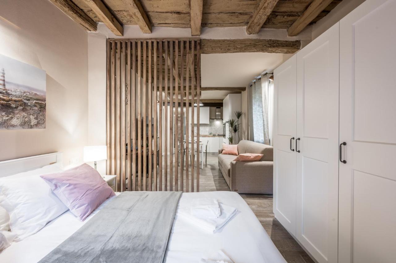 Broccaindosso Wood Apartments 5* Bologna Buitenkant foto