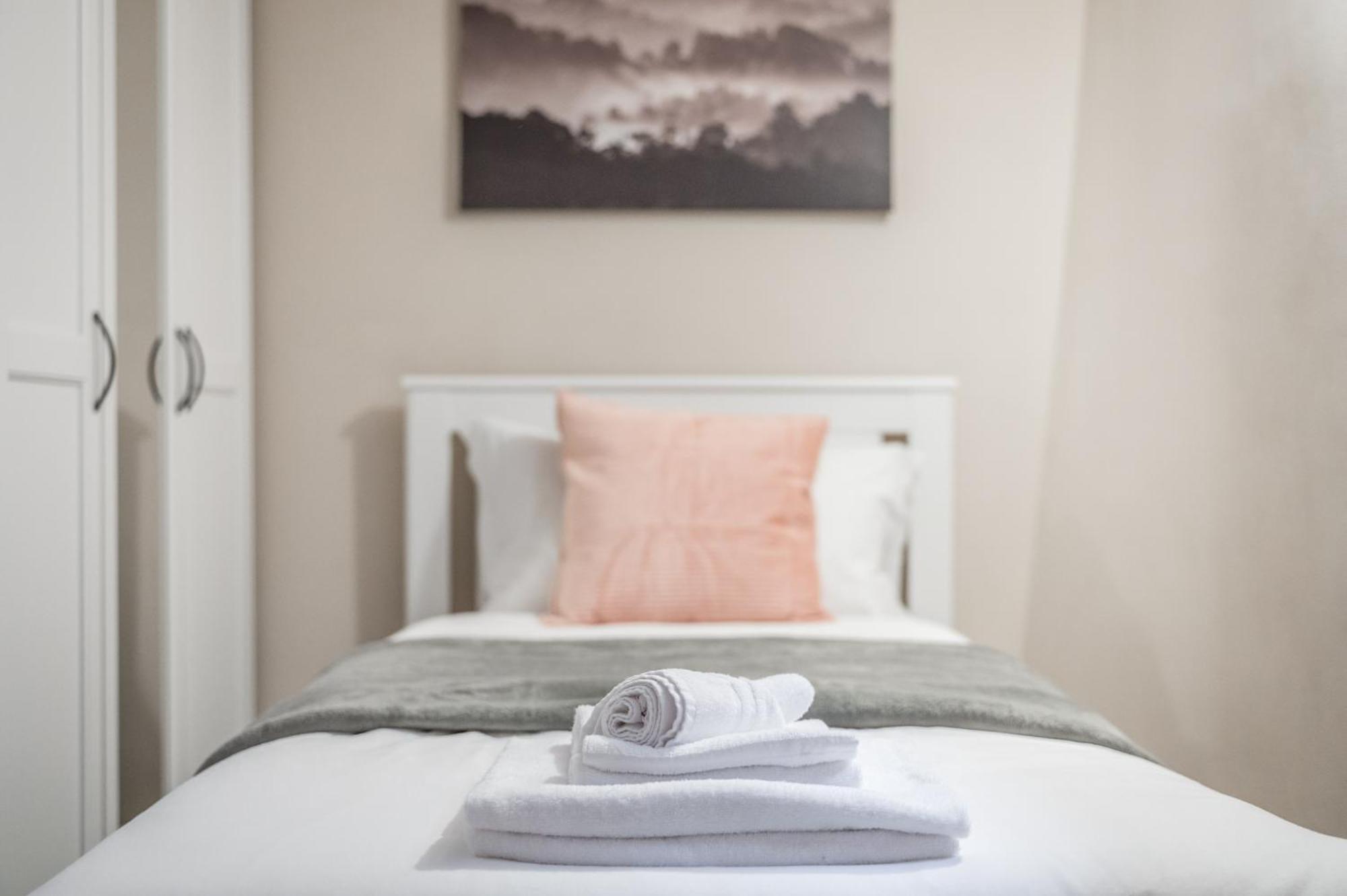 Broccaindosso Wood Apartments 5* Bologna Buitenkant foto